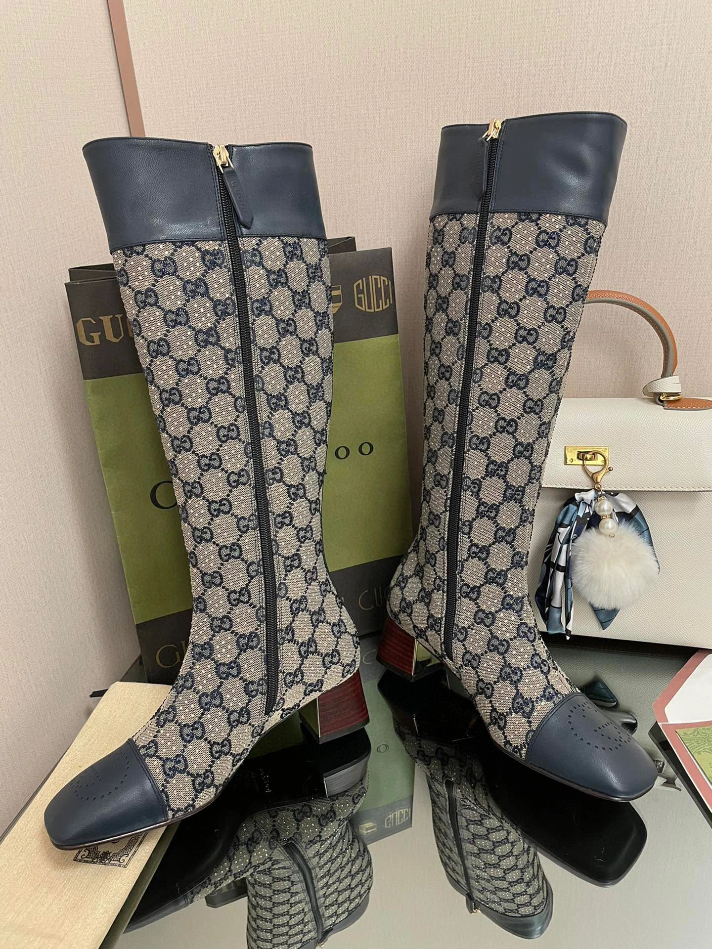 coco- heel height ：4.5CM Sheepskin item:B-X198J2001